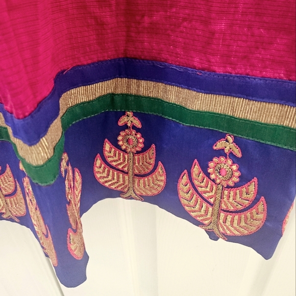 EmbellishedTunic top. Ladies Size XL - Picture 3 of 7